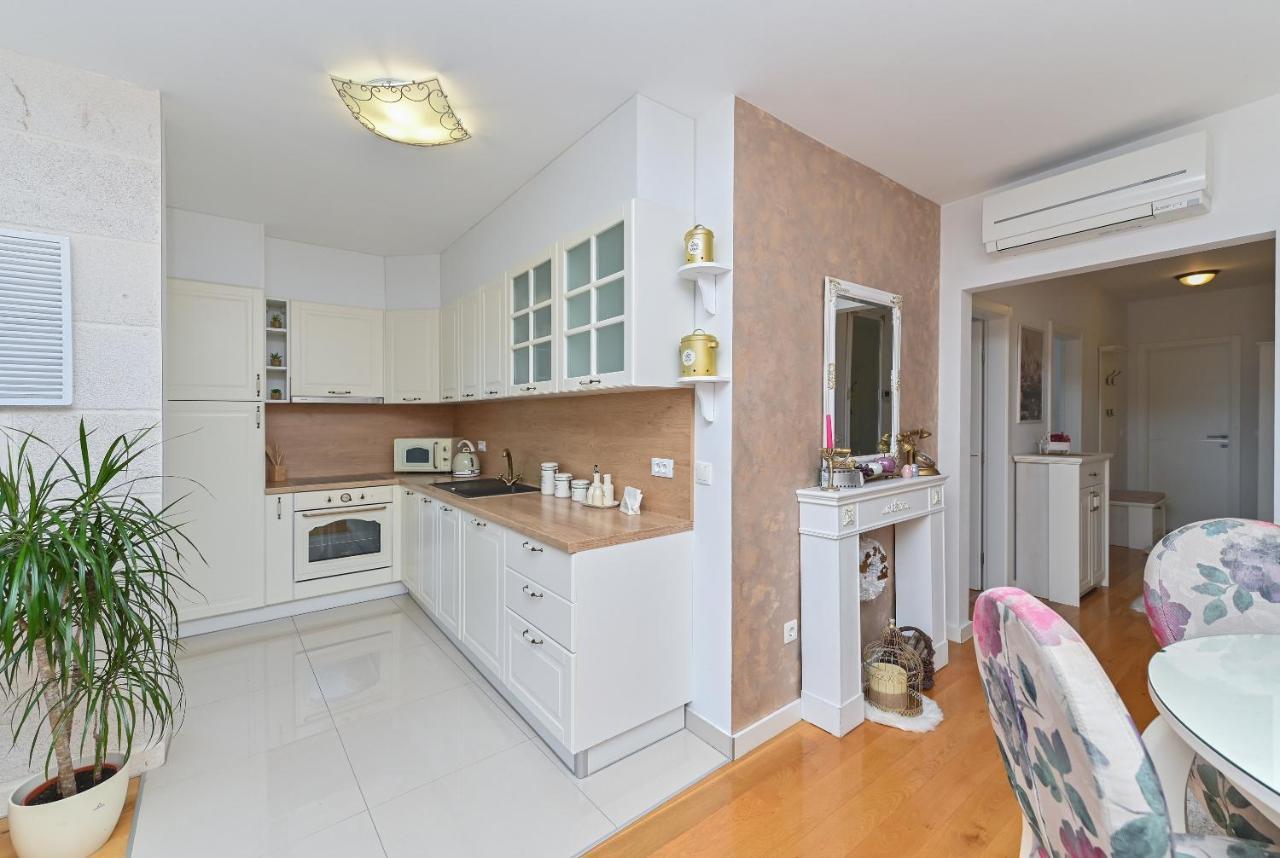 Apartment Daninovica II มาคาร์สกา ภายนอก รูปภาพ