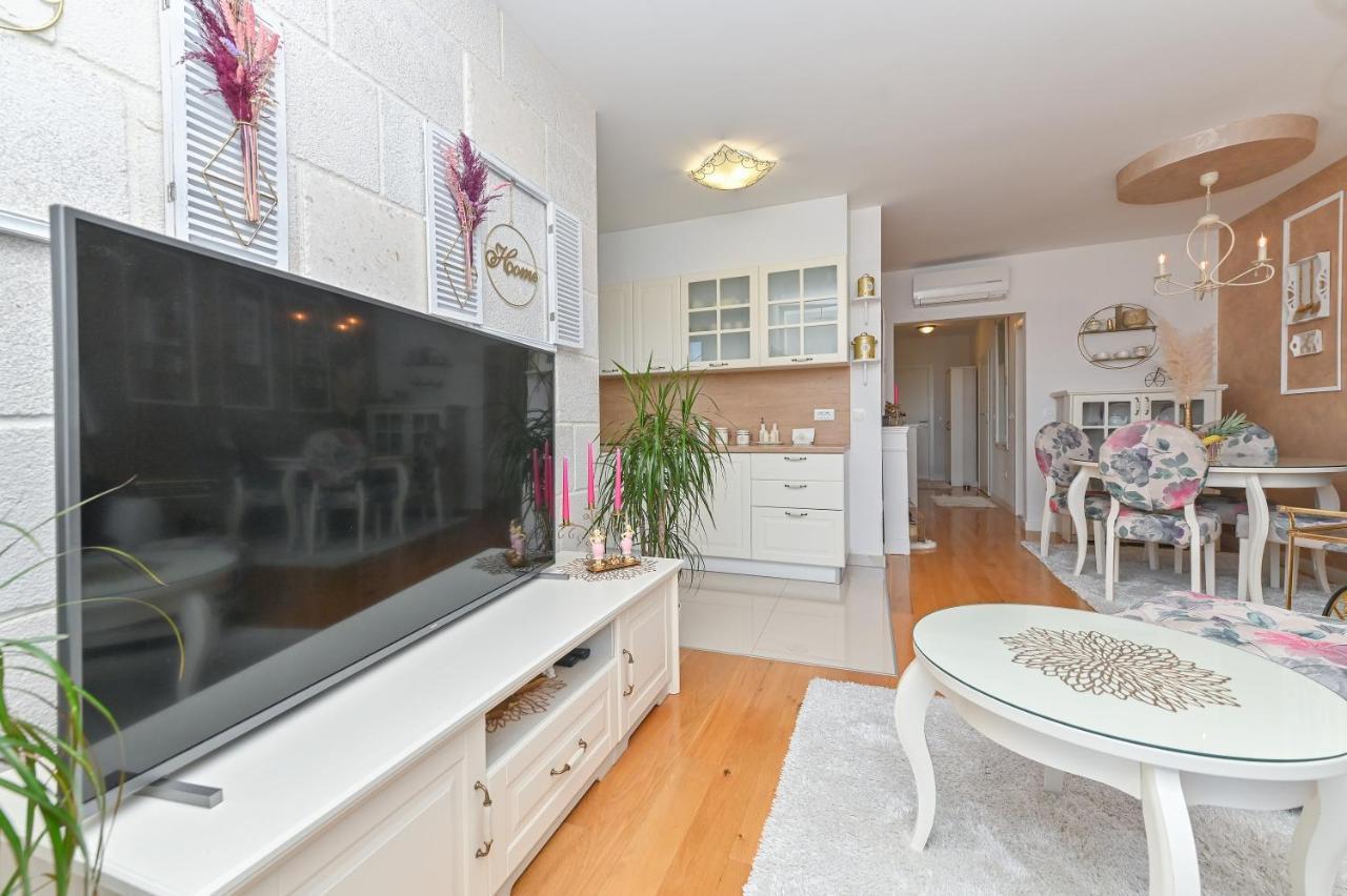 Apartment Daninovica II มาคาร์สกา ภายนอก รูปภาพ